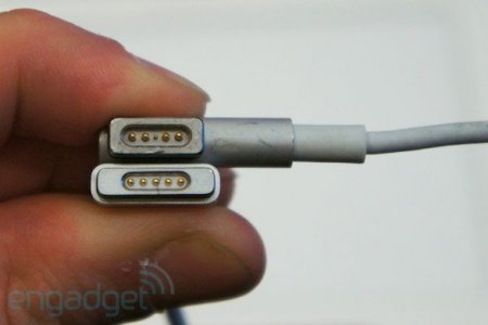 magsafecomparo.jpg magsafecomparo.jpg