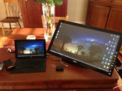 Dell S2340T Pos2.jpeg Dell S2340T Pos2.jpeg