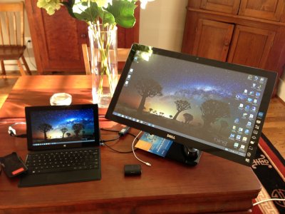 Dell S2340T Pos3.jpeg Dell S2340T Pos3.jpeg
