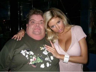 ugly-guy-hot-wife.jpeg ugly-guy-hot-wife.jpeg