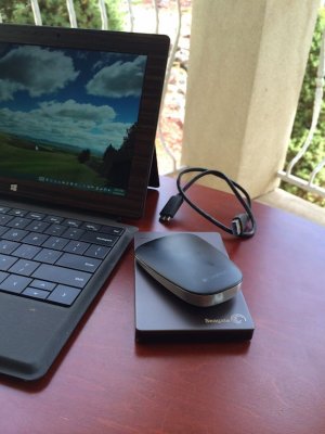 seagate_back_3.JPG seagate_back_3.JPG